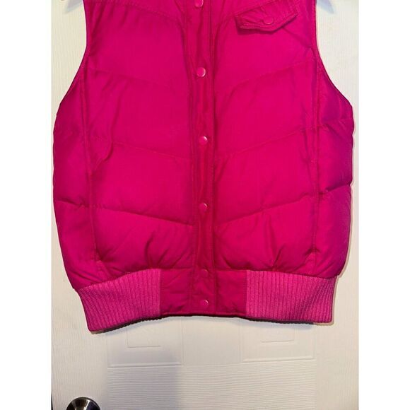 Gap Pink Down & Feathers Puffer Vest Size Medium - Picture 3 of 10